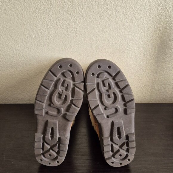 UGG Women's Leather Boots - Picture 6 of 6